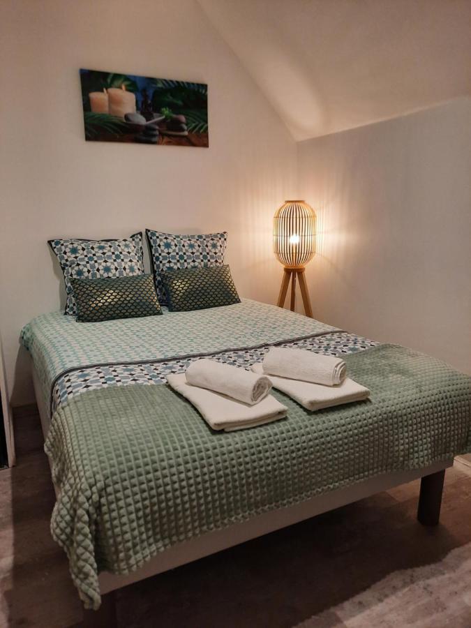 Proche Centre + Parking Apartamento *